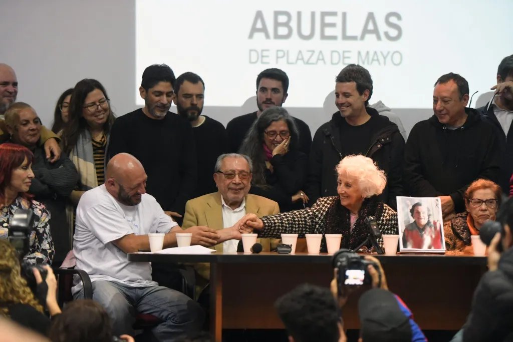 AME6263-ARGENTINA-D.HUMANOS-1024x683-1