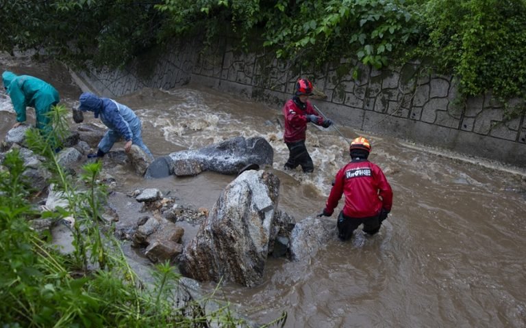 COREA-LLUVIAS-2