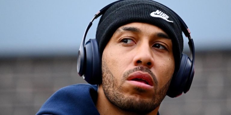 aubameyang-supera-el-reconocimiento-medico-y-firmara-por-tres-temporadas