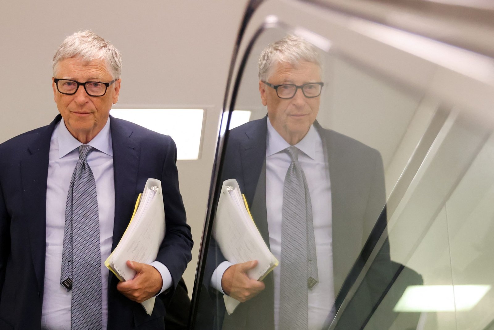 bill-gates-alerta-de-estos-graves-riesgos-sobre-la-inteligencia-artificial