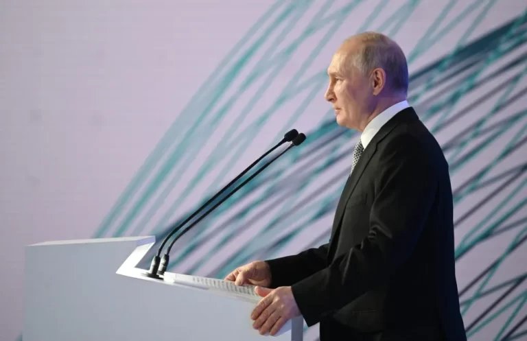 putin-1024x663-1