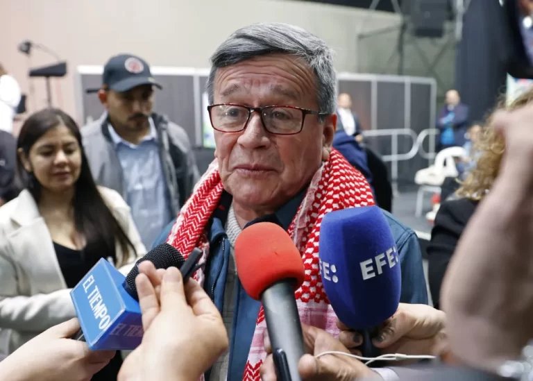 AME7786-COLOMBIA-PAZ-1024x732-1