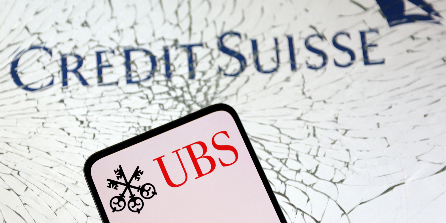 illustration-montre-les-logos-ubs-et-credit-suisse_20230322103839_rsz
