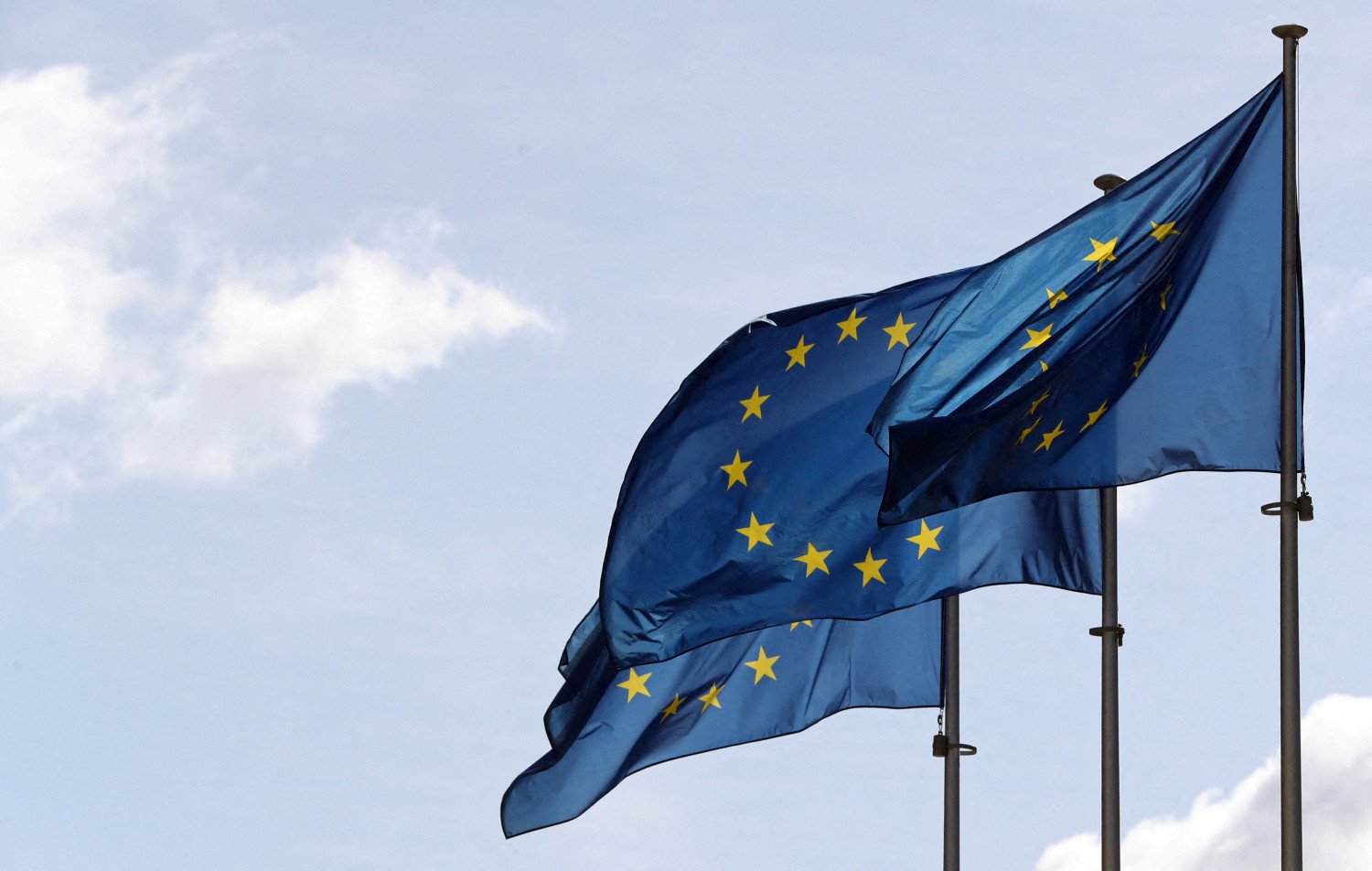 le-deficit-commercial-de-la-zone-euro-a-presque-double-en-avril_rsz