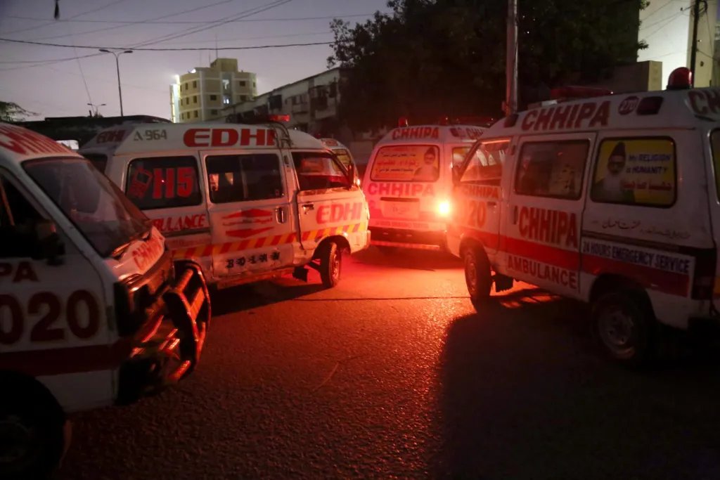 EA5228-PAKISTAN-TERRORISTS-ATTACK-1024x683-1