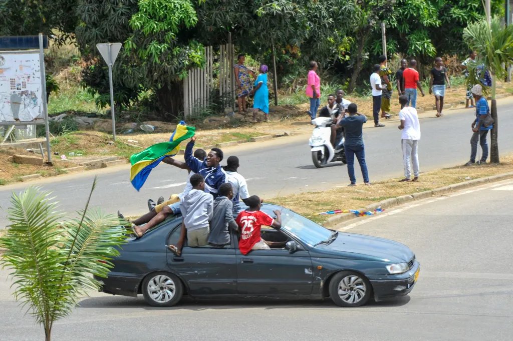 union-africana-suspende-gabon-miembro-golpe-estado-1024x681-1