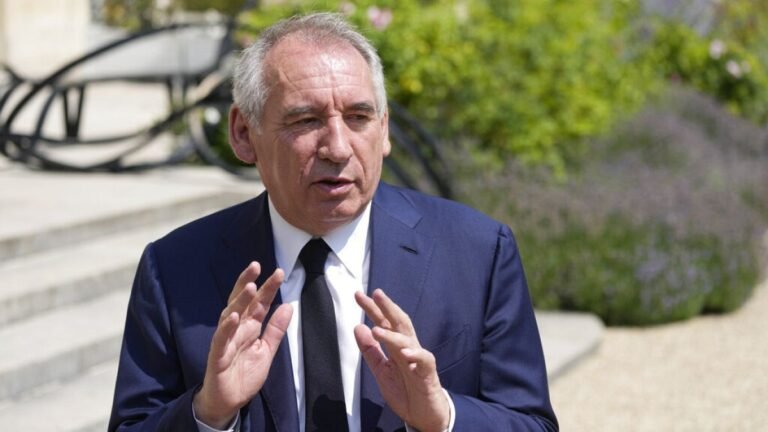 quien-es-francois-bayrou-el-nuevo-primer-ministro-de-francia