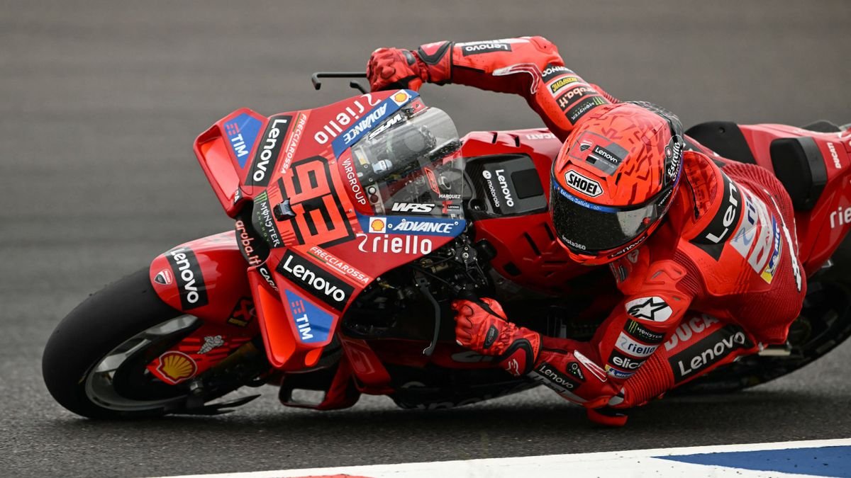 un-piloto-de-ducati-ensalza-a-marc-marquez-esta-destrozando-a-todos