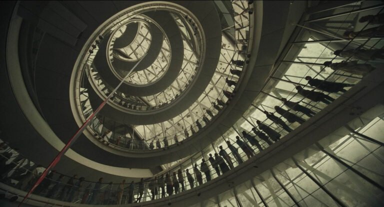 es-una-de-las-mejores-peliculas-de-ciencia-ficcion-del-ano-y-ya-se-puede-ver-en-max-bong-joon-ho-y-robert-pattinson-se-lo-pasan-en-grande-en-mickey-17