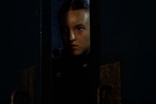 the-last-of-us-2x07-aguas-revueltas-y-ellie-en-modo-haciendo-amigos-en-un-devastador-final-de-temporada-que-sabe-a-poco